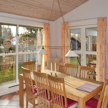 Three-bedroom Holiday In