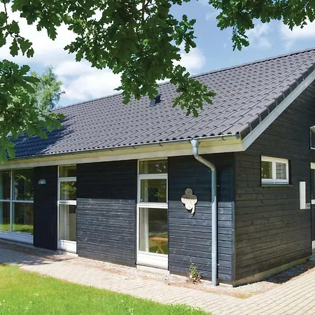 Three-bedroom Holiday In Casa de Férias
